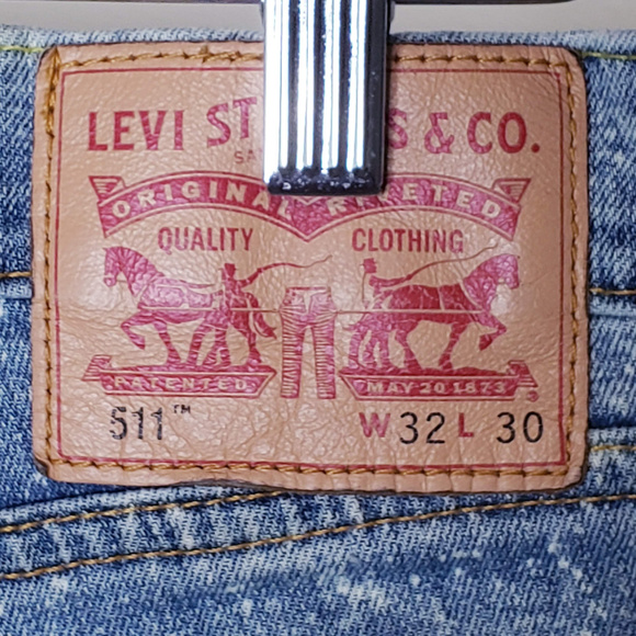 Levi's 511 distressed denim cuffed cutoff shorts - Picture 3 of 7